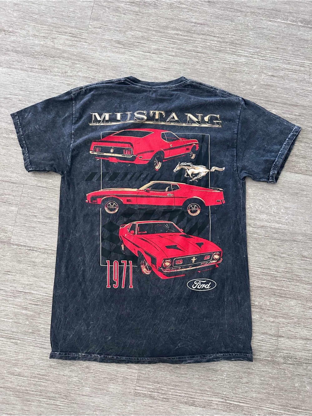 Ford Mustang 1971 Mach 1 Mineral Wash Graphic Tee Black - Size Medium